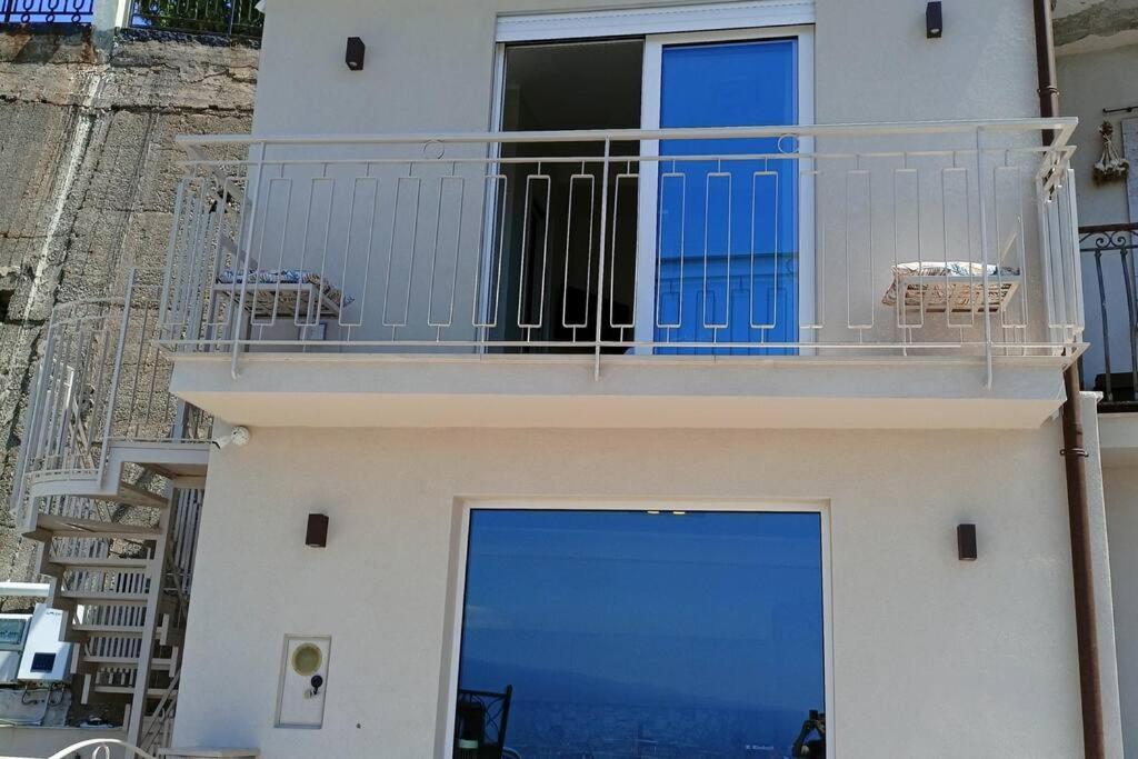 Stanza Mylai Etna View Apartment Castelmola Exterior photo